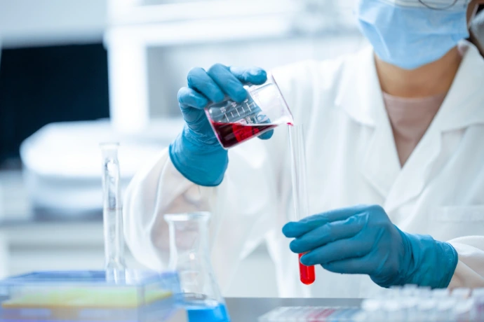 Pharmaceutical laboratory research at Airosh Healthcare